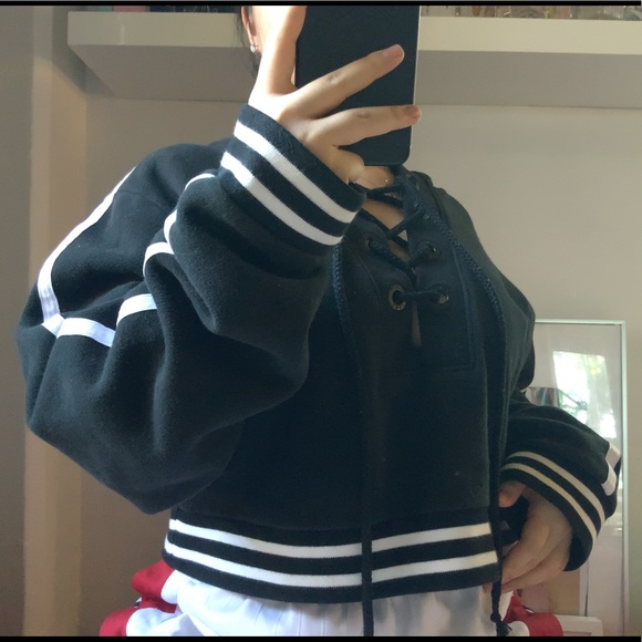 Fenty X Puma By Rihanna Lace Up Cropped Hoodie - Picture 4 of 4